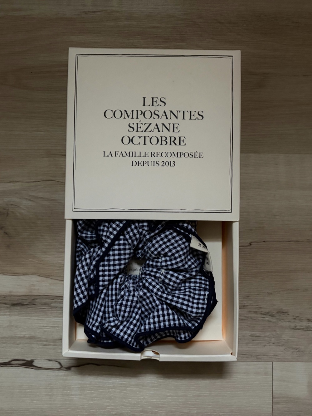 Sézane Navy and White Gingham Scrunchie